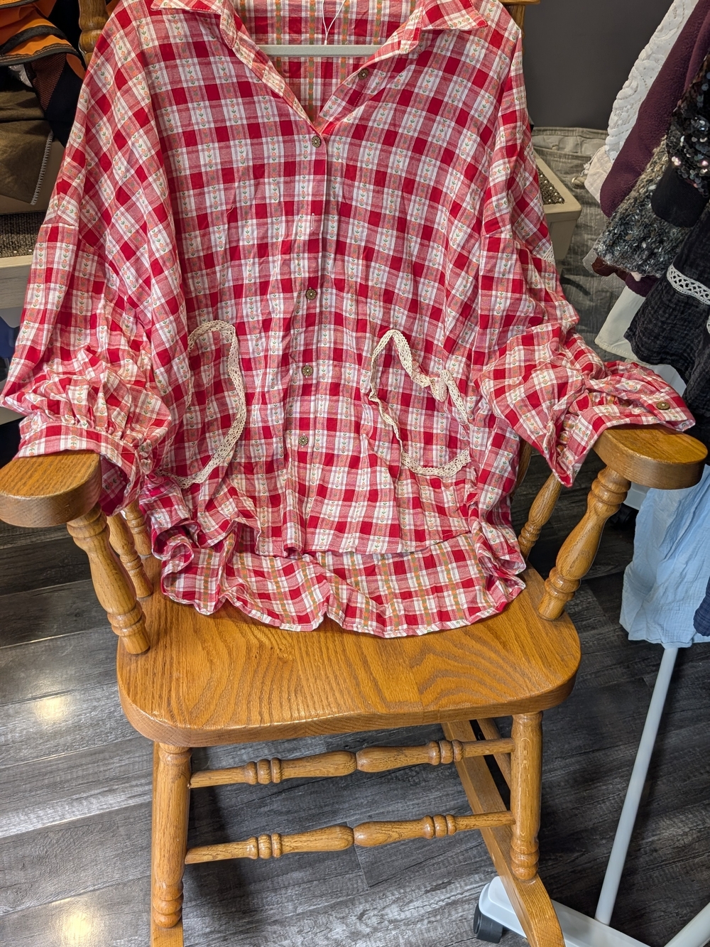 SHEIN Red and White Plaid Button-Up Tunic with Lace Trim